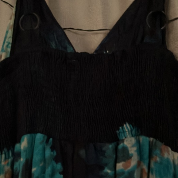 Very unique vintage boho Vasna desire dress. Sparkly beads on front ant back. - Picture 9 of 11